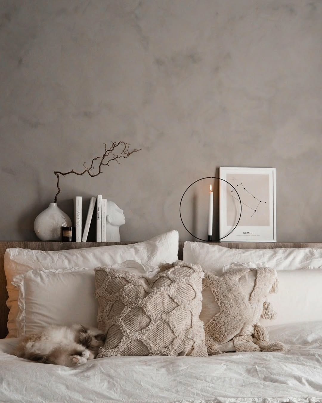 Post 9 by Delicia Kartes on Instagram (image)