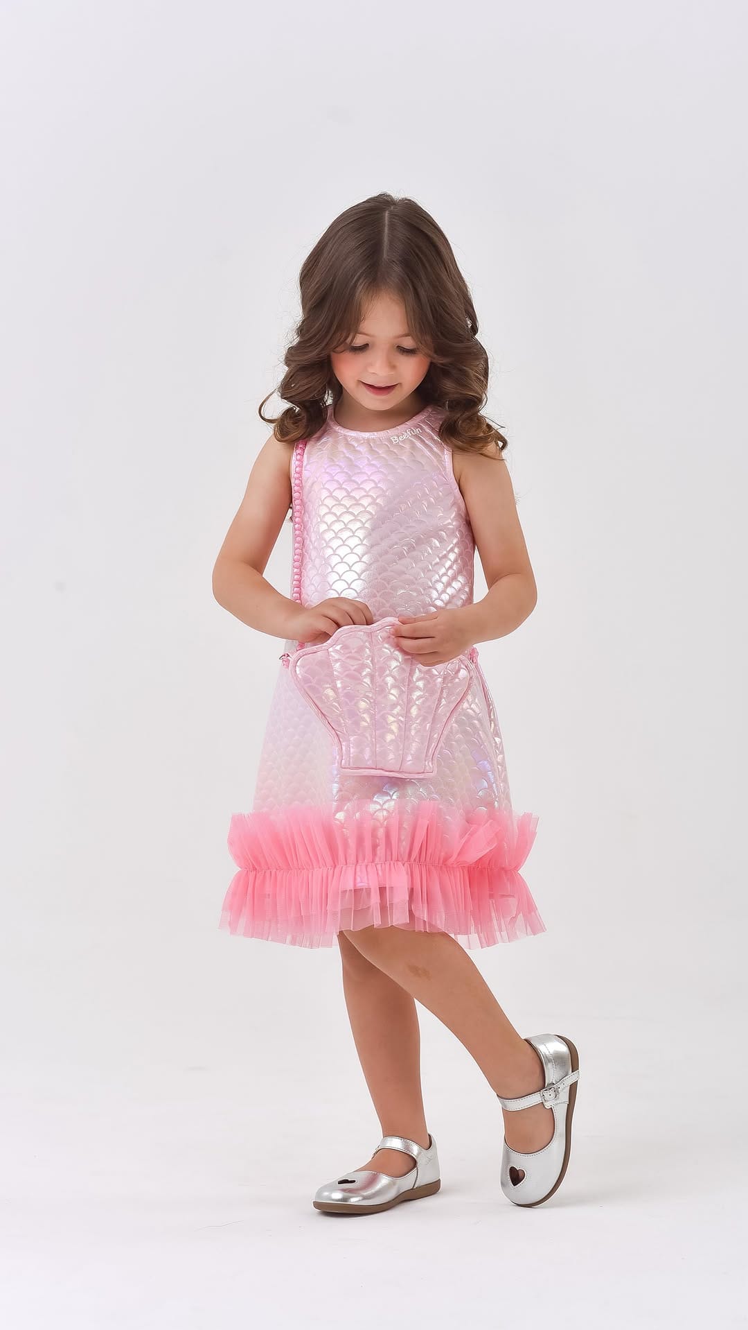 Post 10 by La Belle Petit Kids | Multimarcas 💜 on Instagram (video)