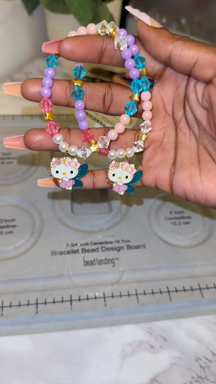 Post 1 by Trendy Bracelets & Accessories 🩷 on Instagram (video)