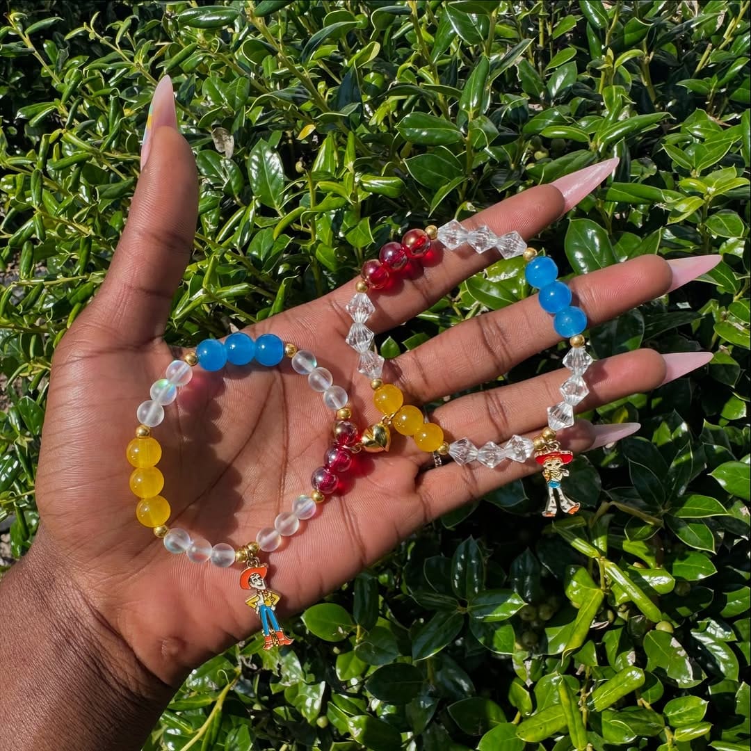 Post 4 by Trendy Bracelets & Accessories 🩷 on Instagram (carousel)