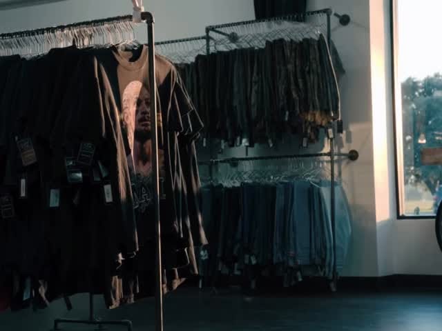 Post 2 by Thrifted Threads on Instagram (video)