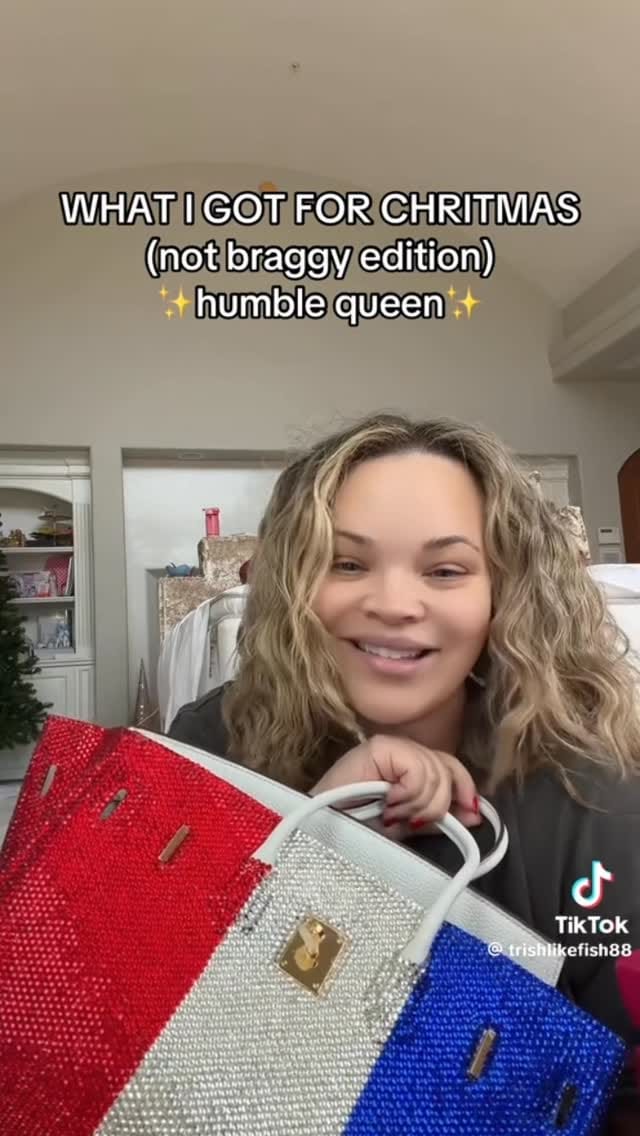 Post 2 by BLING’D UP💎Next Level Bling! on Instagram (video)