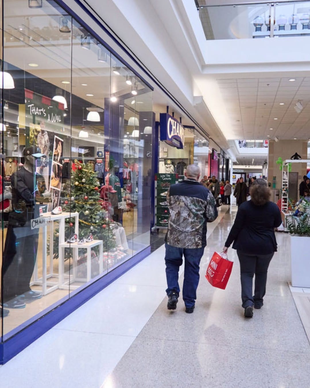 Post 8 by Yorktown Center #YorktownCenter on Instagram (image)