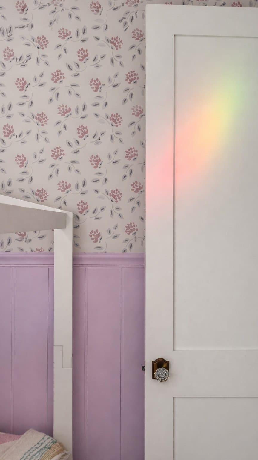 Post 3 by Anewall Decor Wallpaper - Richele & Sydney on Instagram (video)