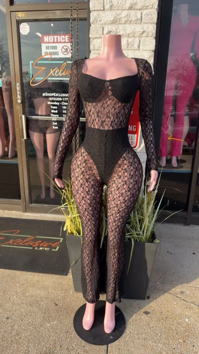 Post 4 by Atlanta Boutique on Instagram (video)