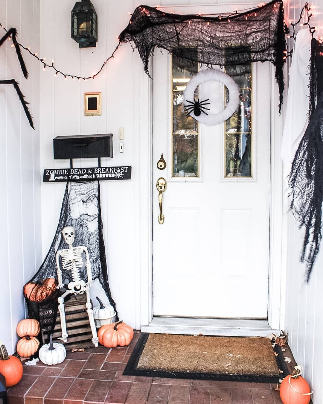 Post 9 by Jaclyn | Home Decor & DIY on Instagram (image)