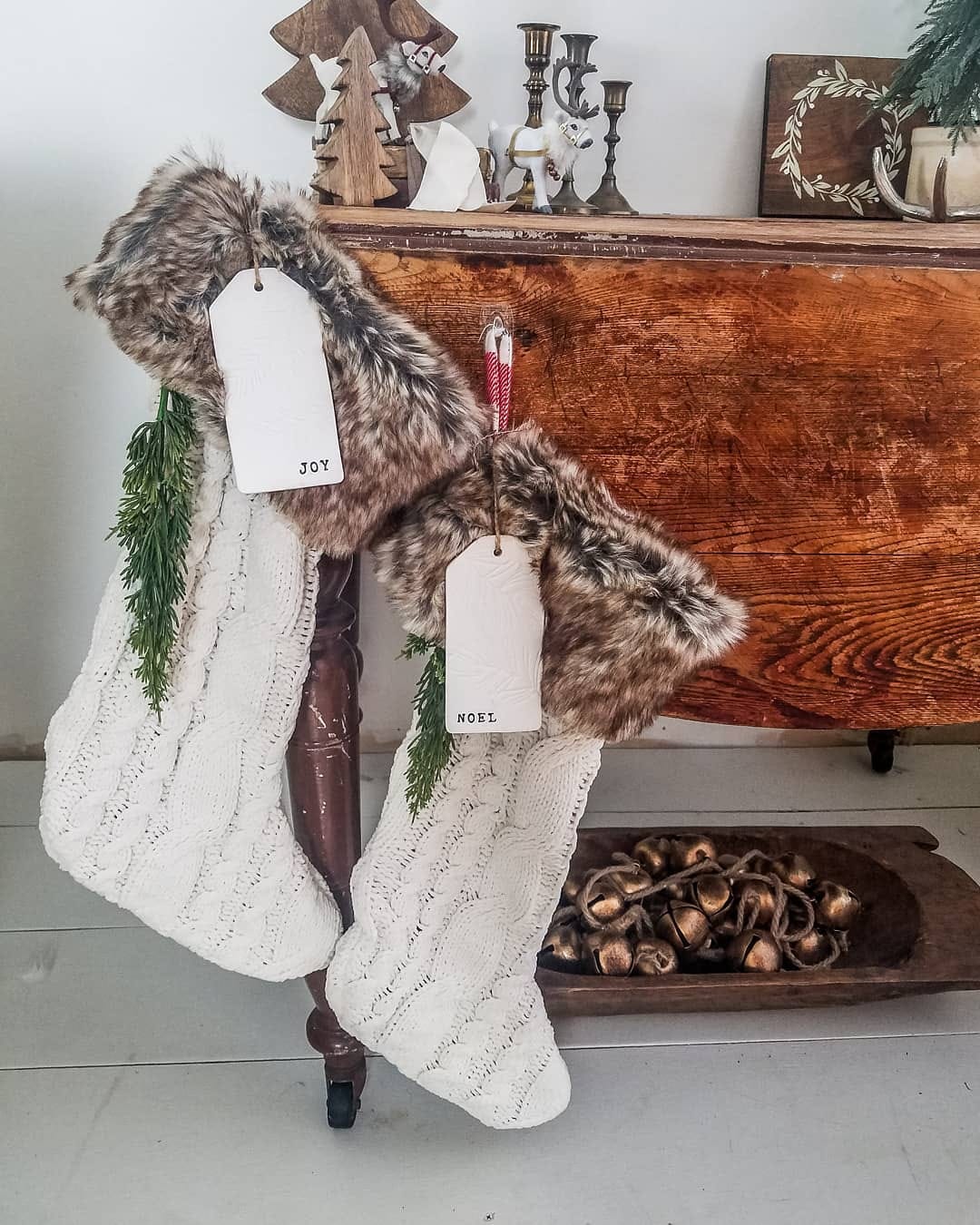 Post 6 by Jaclyn | Home Decor & DIY on Instagram (image)