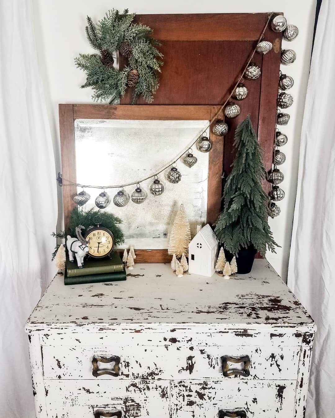 Post 2 by Jaclyn | Home Decor & DIY on Instagram (image)