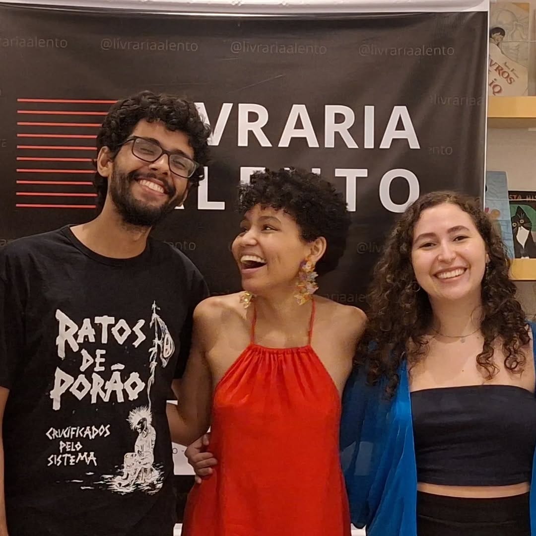 Post 6 by Livraria Alento on Instagram (carousel)