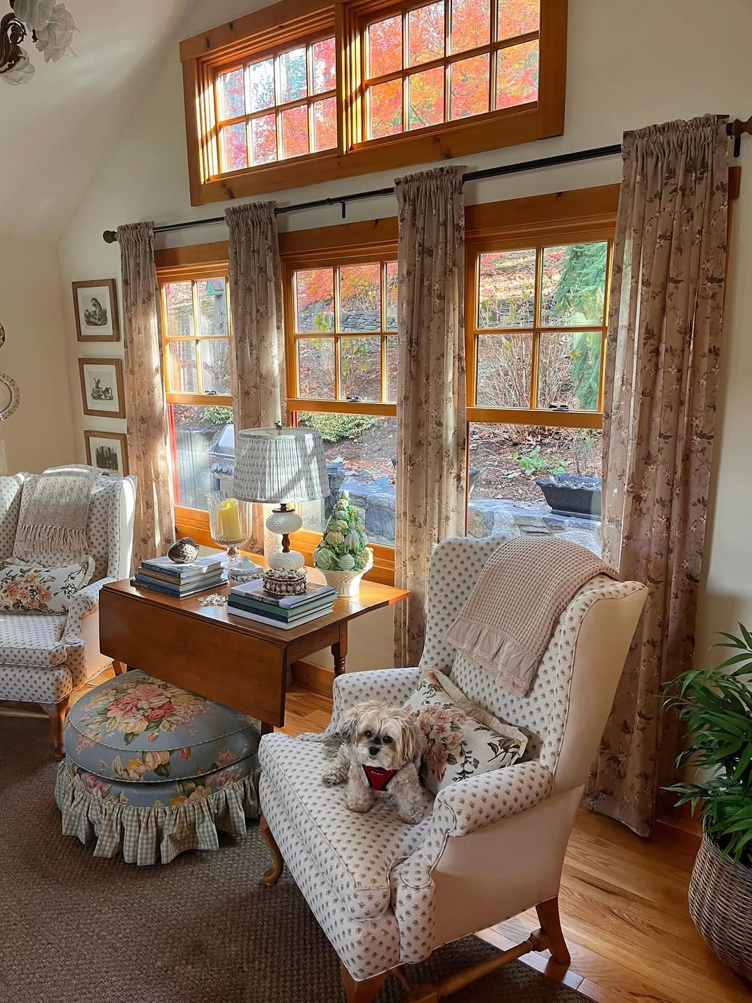 Post 7 by Cindy 🏡 Cottage Decor & Garden on Instagram (carousel)