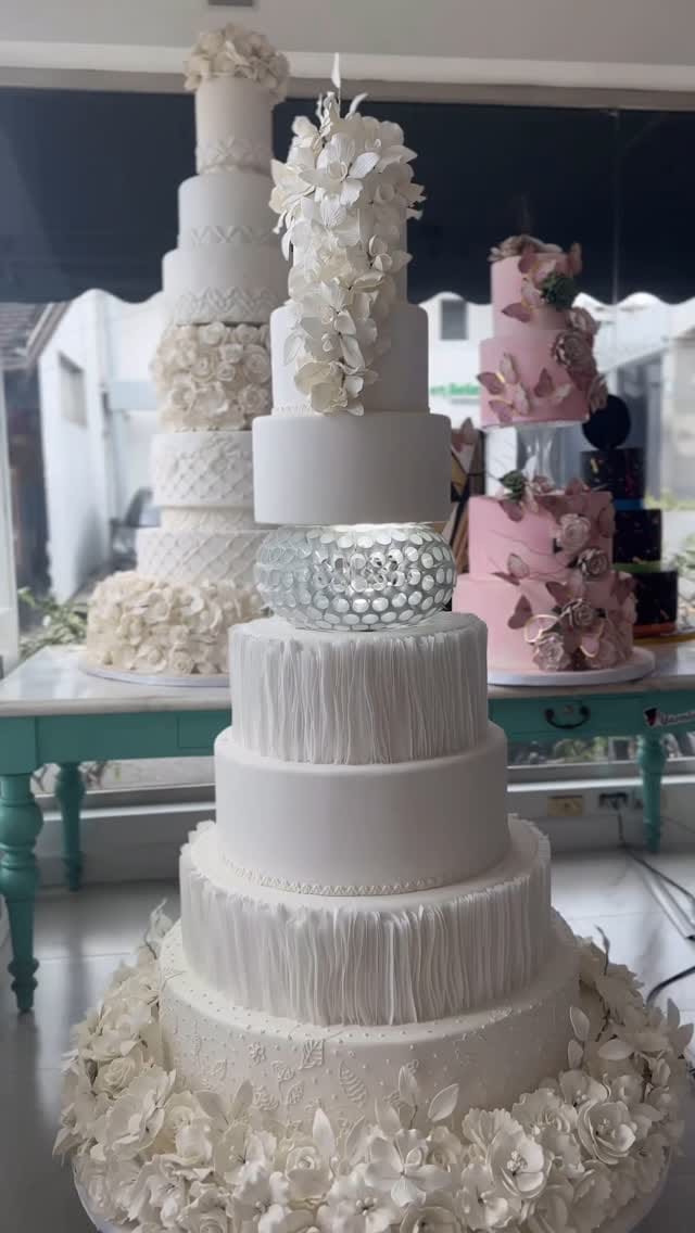 Post 9 by REPOSTERIA FIFA SUDEJER on Instagram (video)
