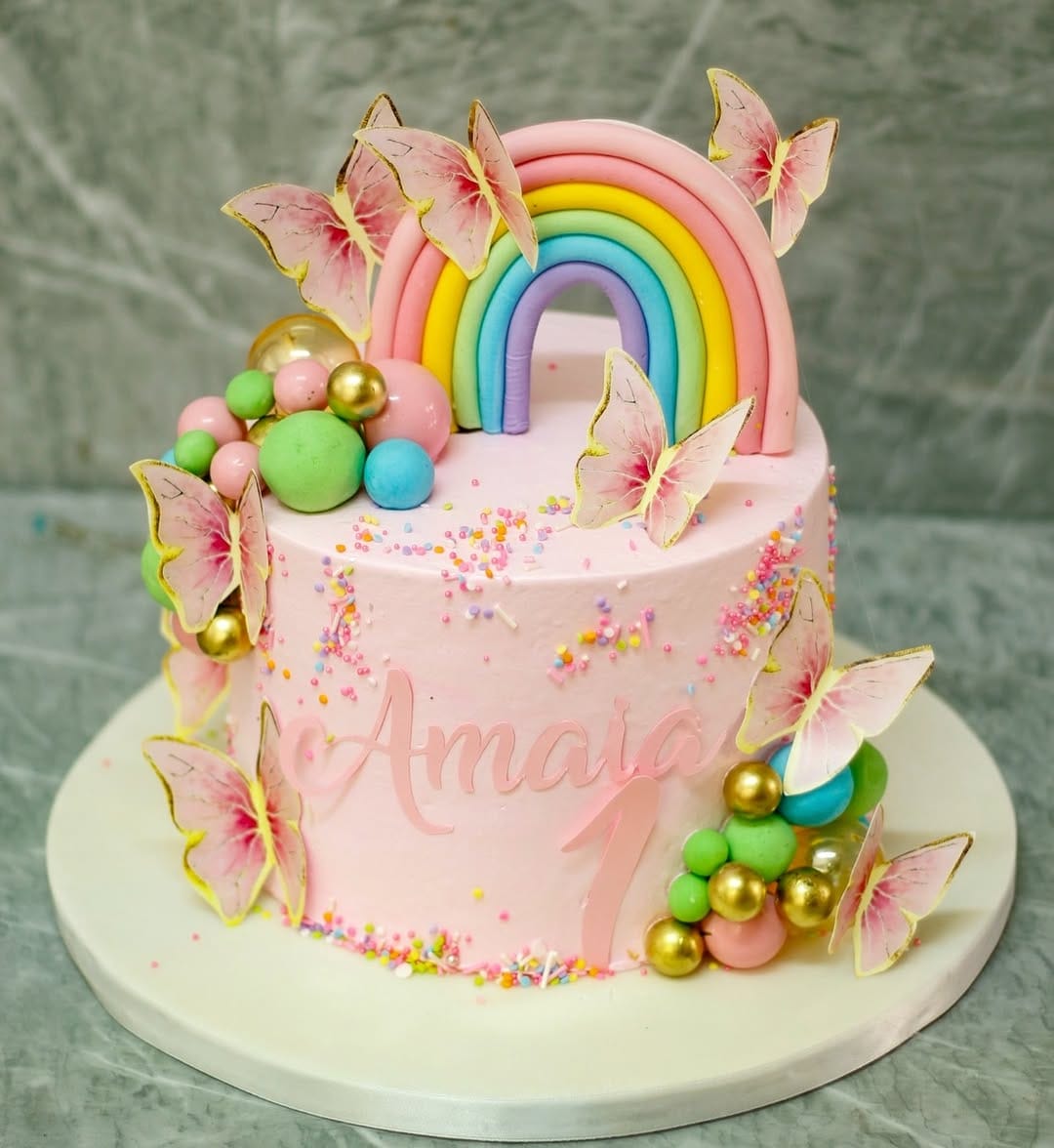 Post 1 by REPOSTERIA FIFA SUDEJER on Instagram (carousel)