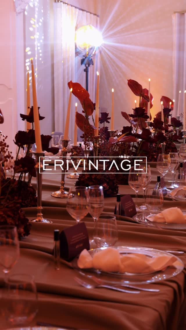 Post 9 by Eri Vintage Boutique on Instagram (video)