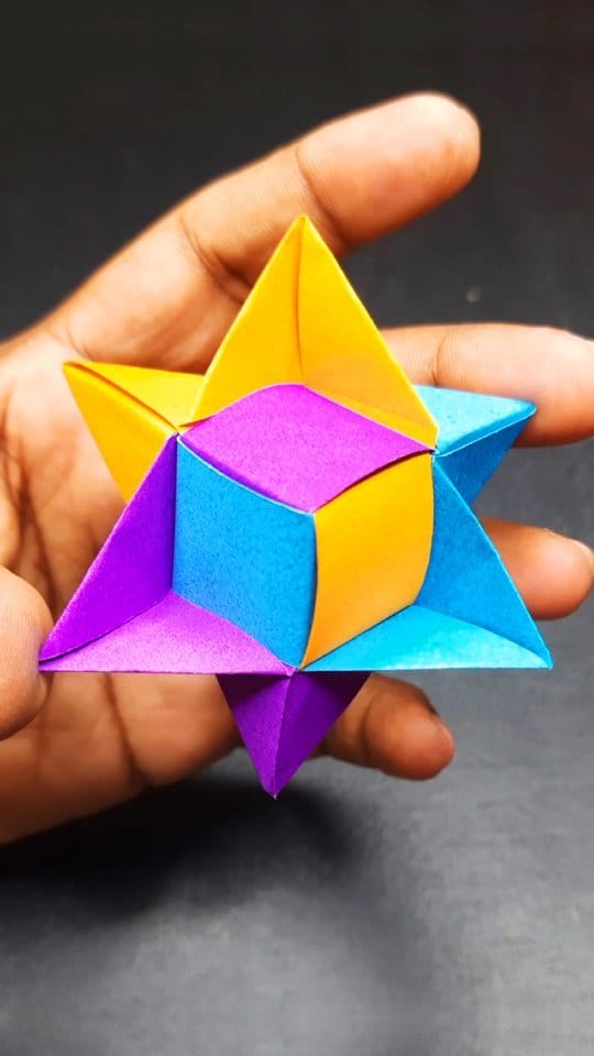 Post 10 by AS World (Craft World) on Instagram (video)