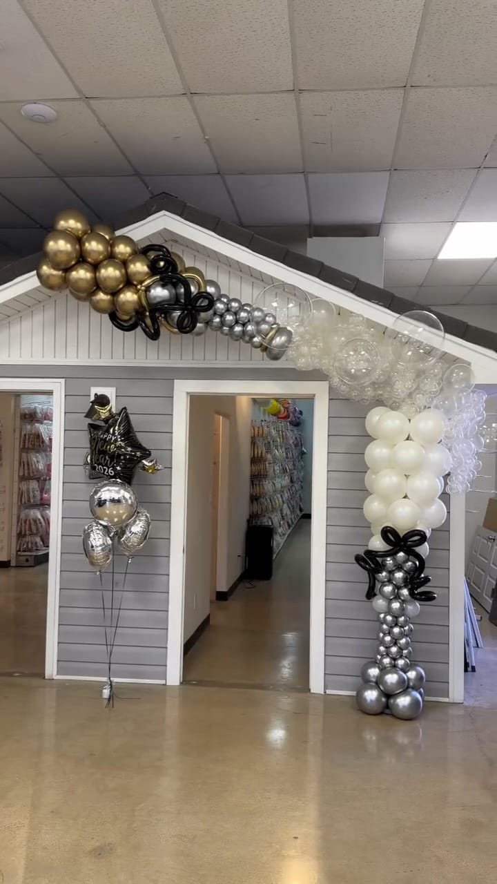 Post 5 by Toy World Inc. on Instagram (video)