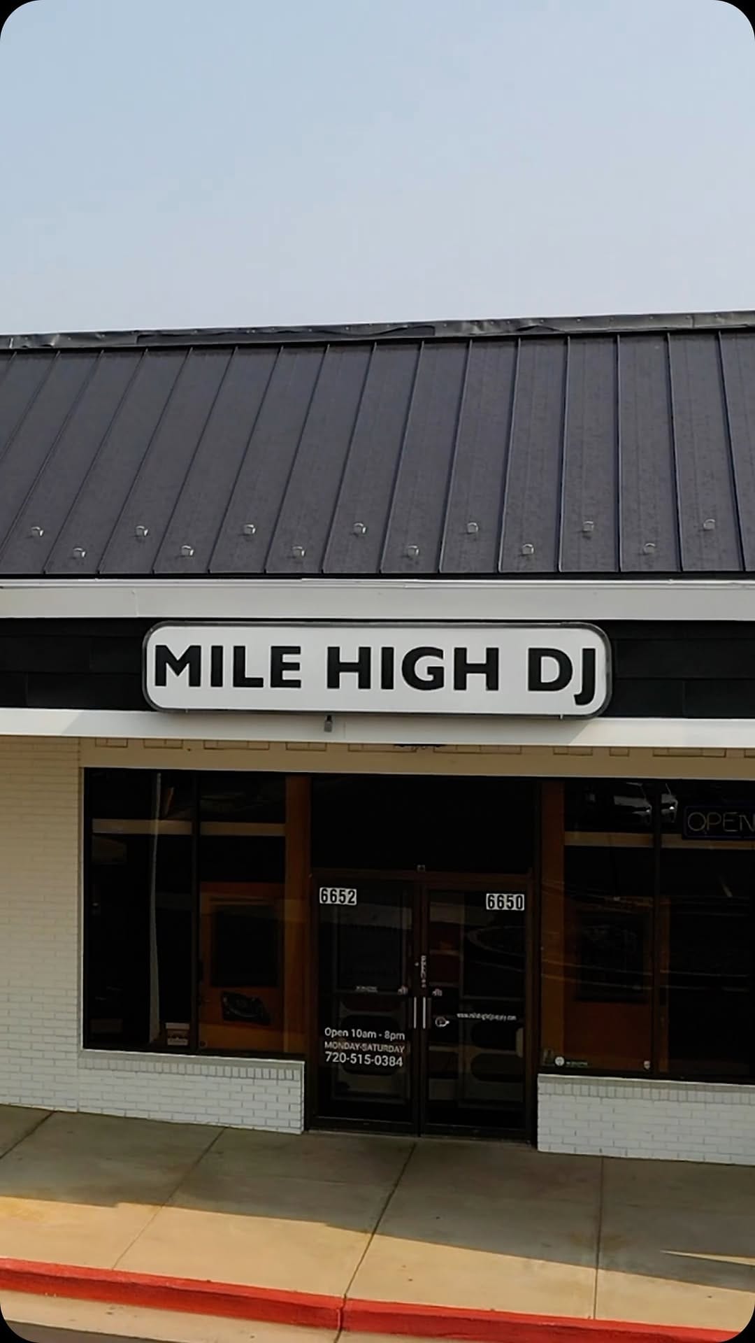 Post 10 by Mile High DJ Supply on Instagram (video)