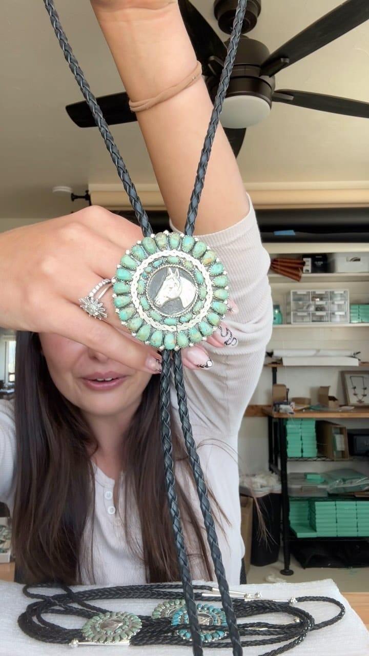 Post 5 by La Loma ✙ Co | Turquoise Jewelry on Instagram (video)