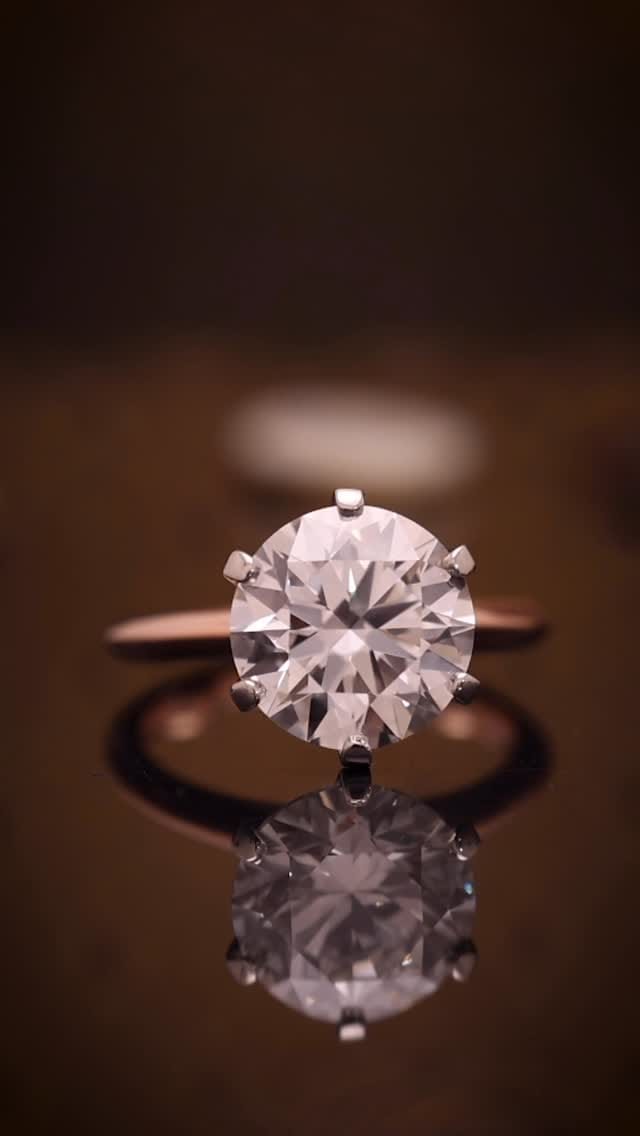 Post 7 by David Klass Jewelry on Instagram (video)