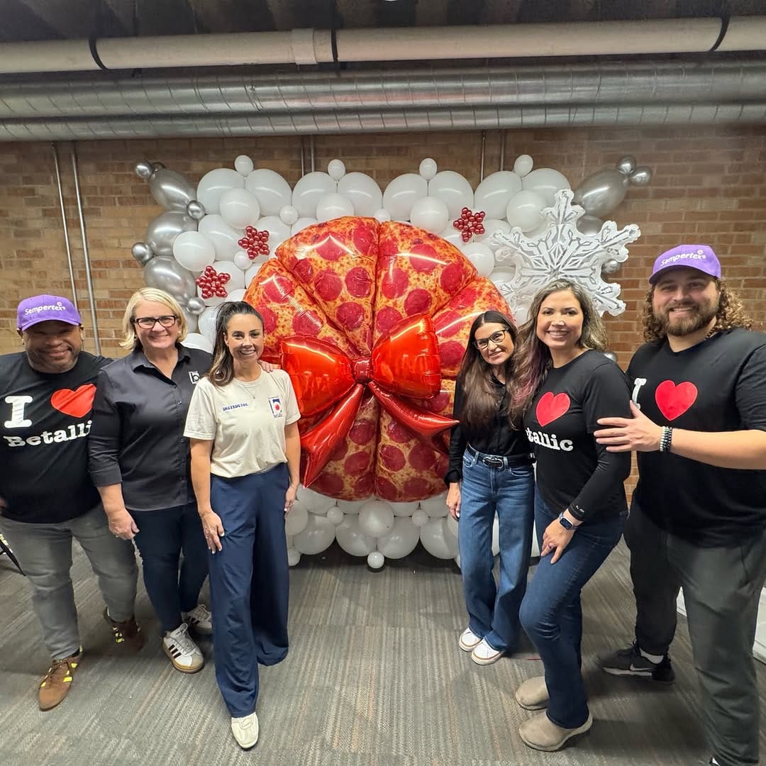 Post 4 by Chicago Wholesale Balloons | Retail & Online on Instagram (carousel)