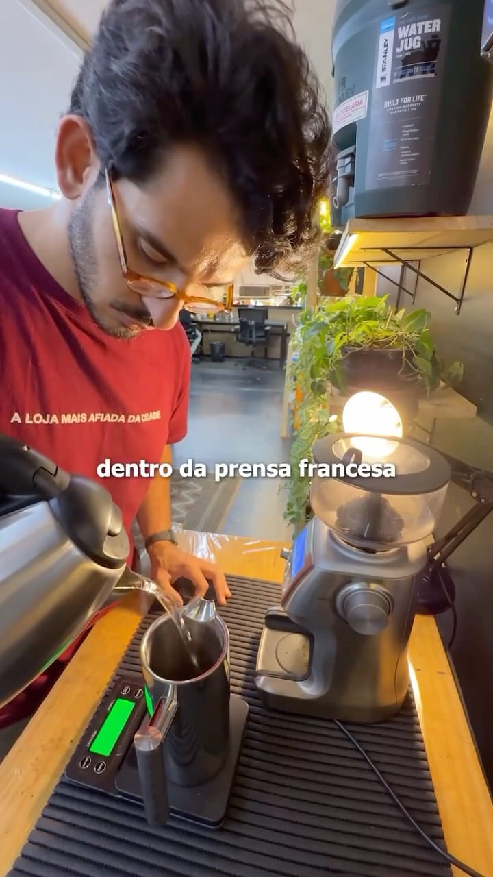 Post 2 by Rei da Cutelaria - DESDE 1963 on Instagram (video)