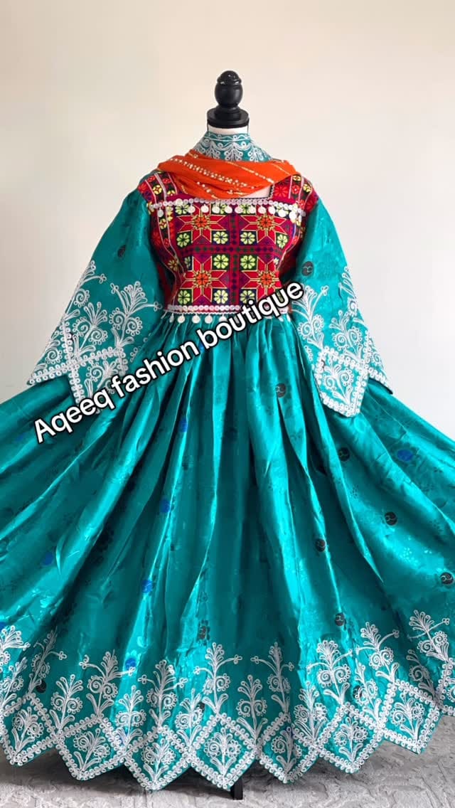 Post 4 by عقیق‌ فشن بوتیک  Aǫᴇᴇǫ Fashion Bᴏᴜᴛɪǫᴜ-LLC on Instagram (video)