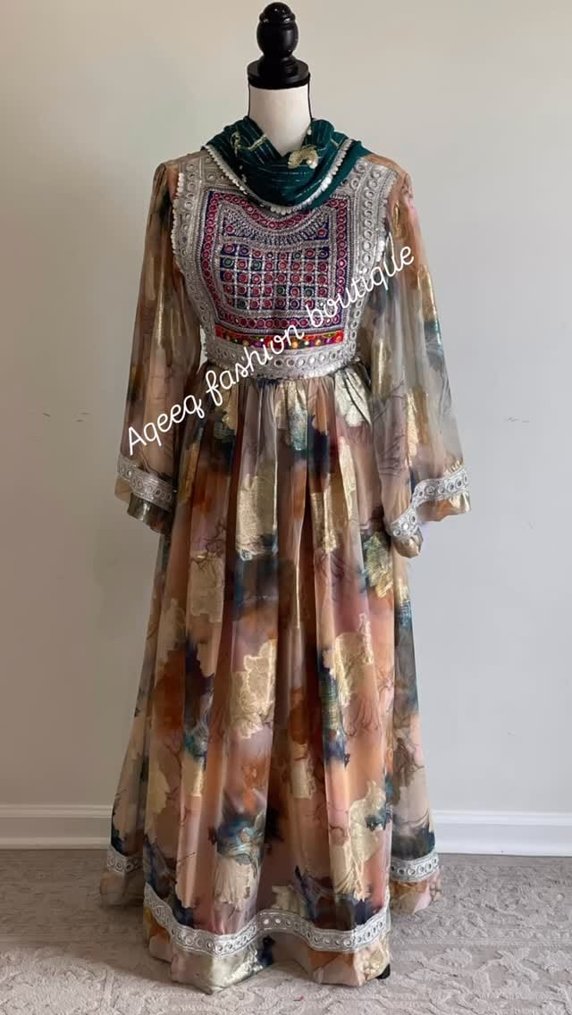 Post 5 by عقیق‌ فشن بوتیک  Aǫᴇᴇǫ Fashion Bᴏᴜᴛɪǫᴜ-LLC on Instagram (video)