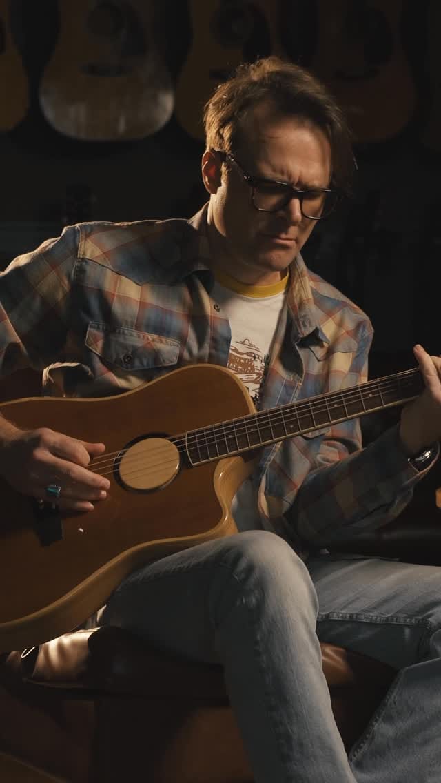Post 5 by Carter Vintage Guitars on Instagram (video)