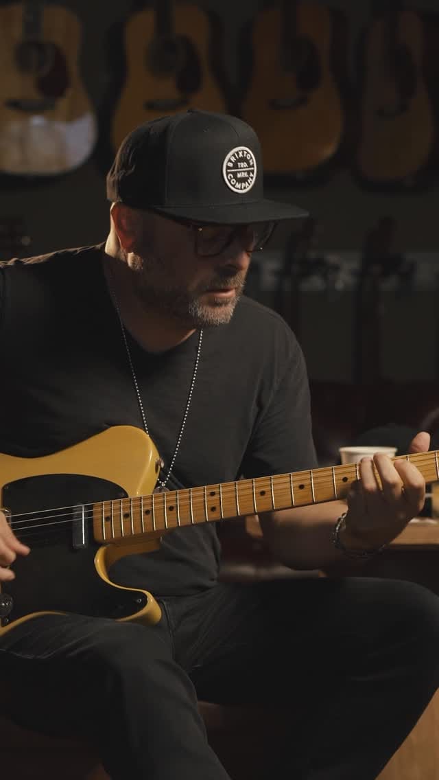 Post 3 by Carter Vintage Guitars on Instagram (video)