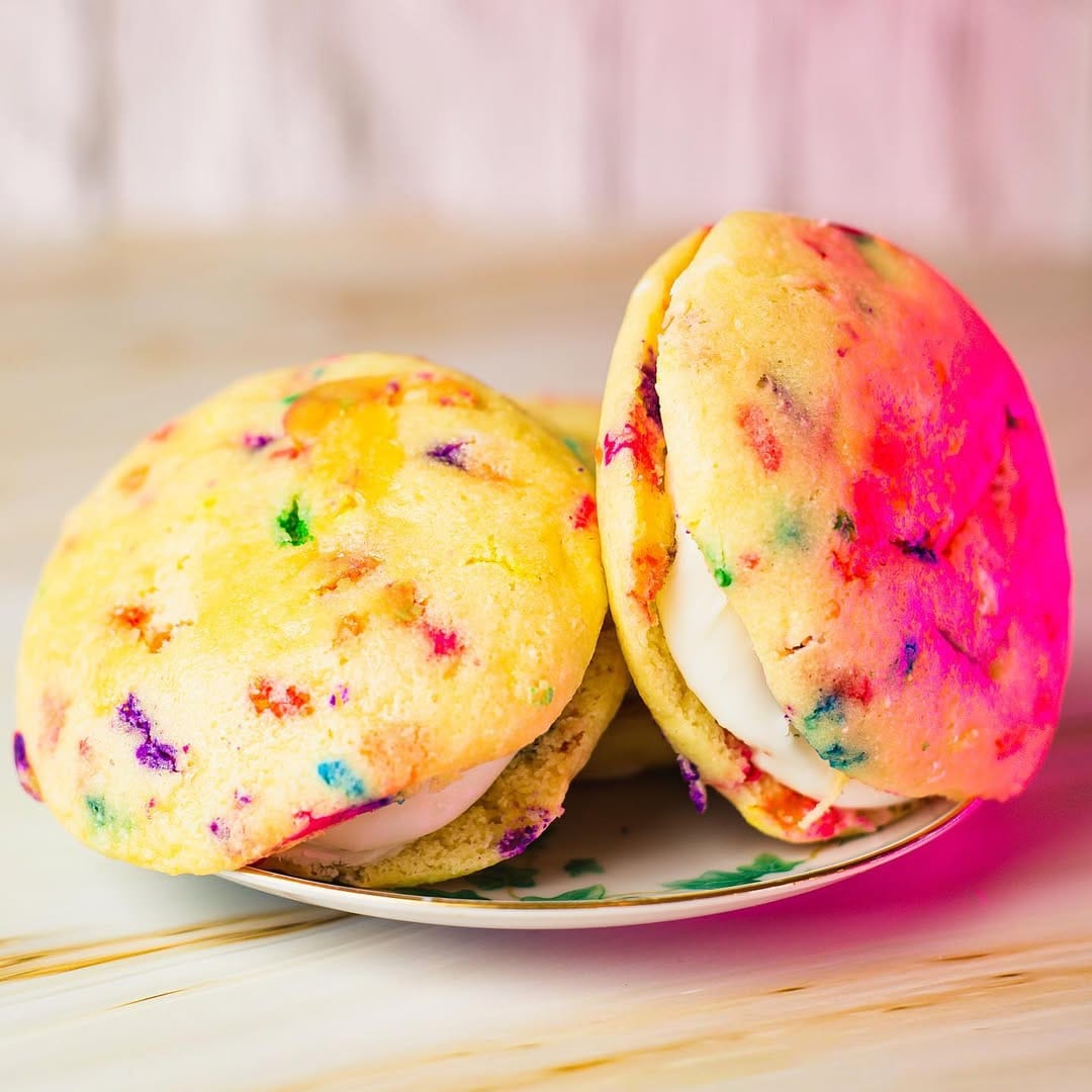 Post 9 by The Doughnut Club on Instagram (image)