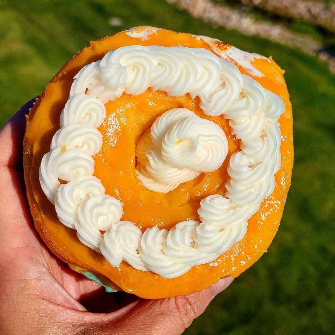 Post 2 by The Doughnut Club on Instagram (image)