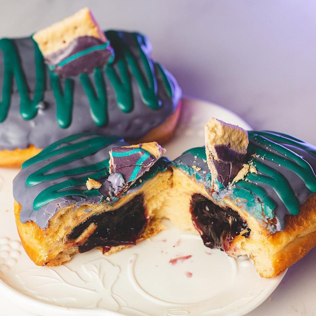 Post 4 by The Doughnut Club on Instagram (image)