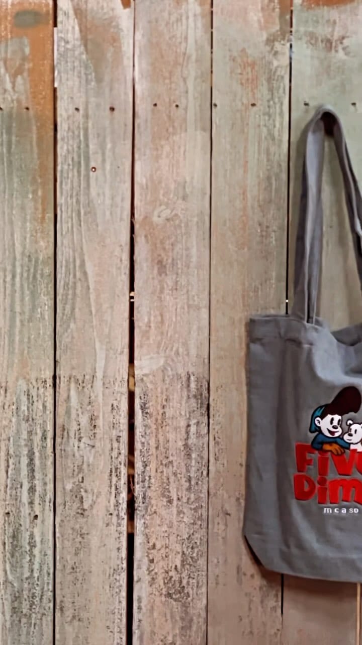 Post 2 by 5&A DIME on Instagram (video)