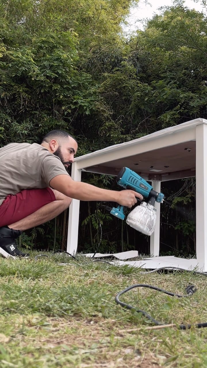 Post 10 by Luis Araujo | Interior Designer on Instagram (video)