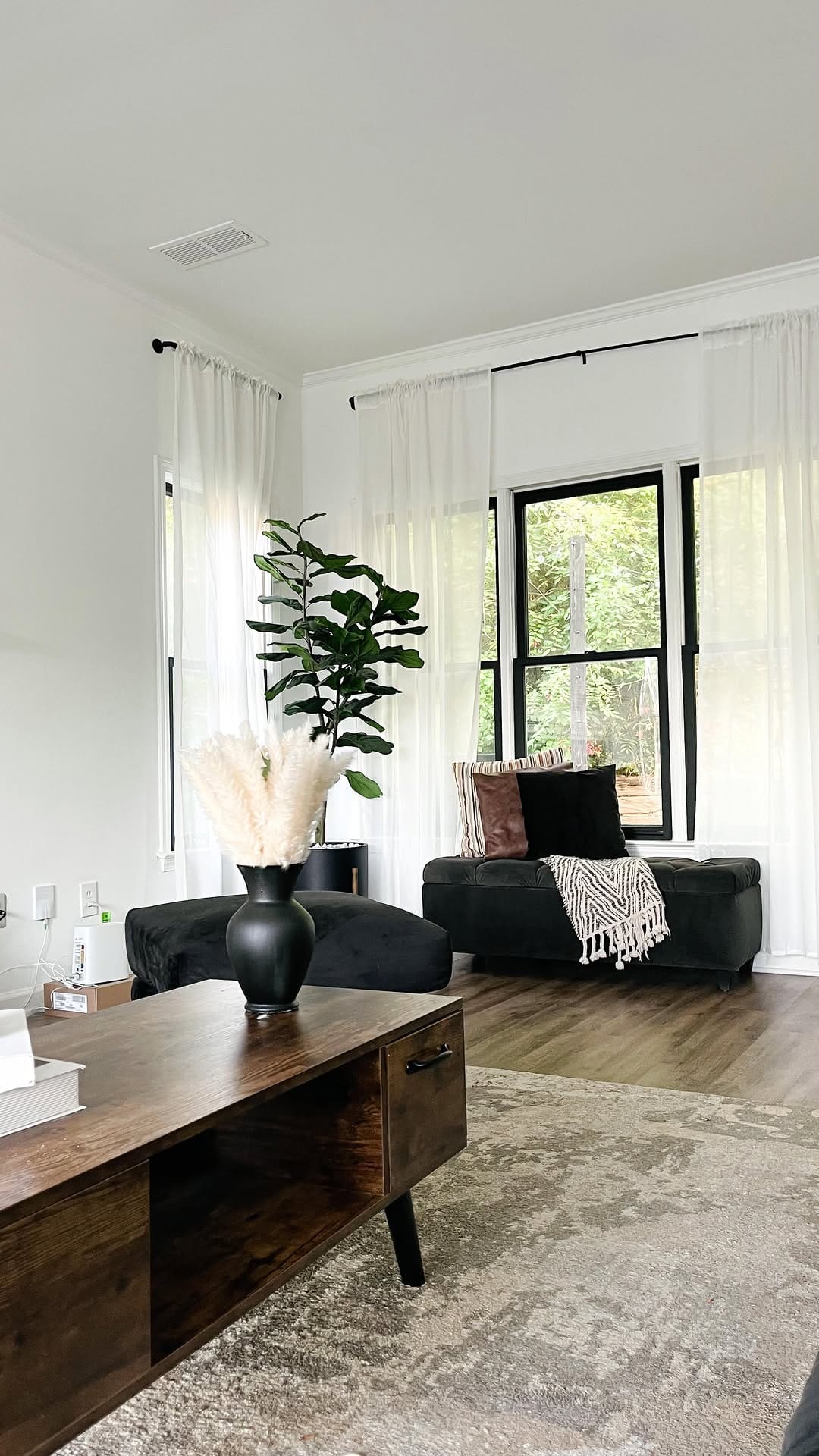 Post 9 by Luis Araujo | Interior Designer on Instagram (video)