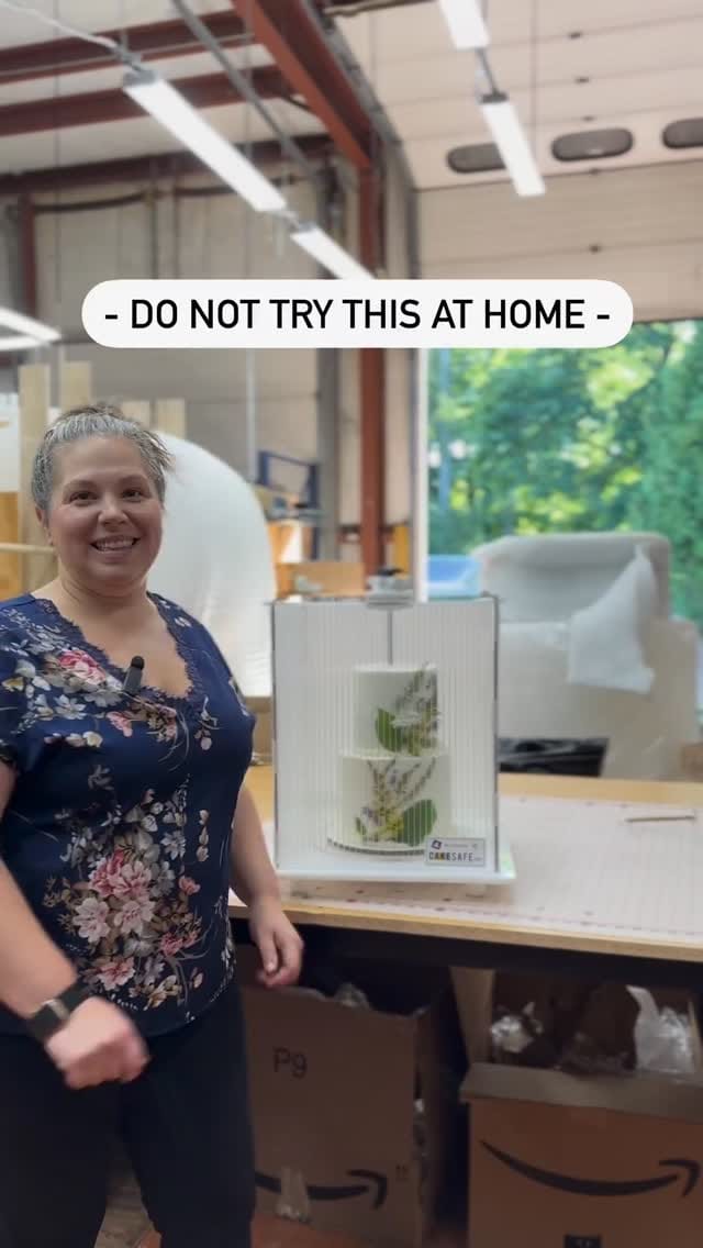Post 2 by Cake Tools & Transport Box on Instagram (video)