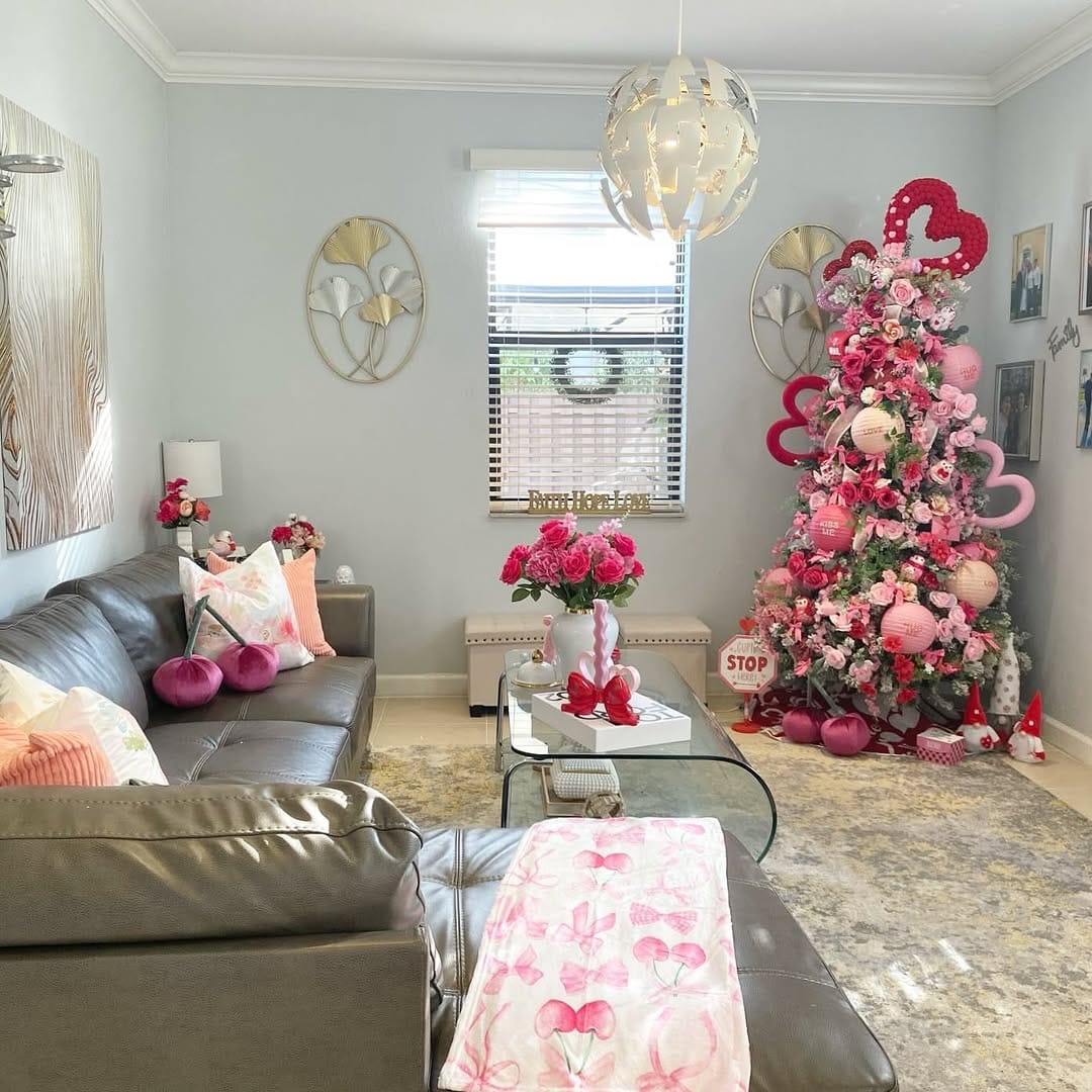 Post 1 by Rose Art and Decor🌹(Rosangel Cabrera-Neri) on Instagram (image)