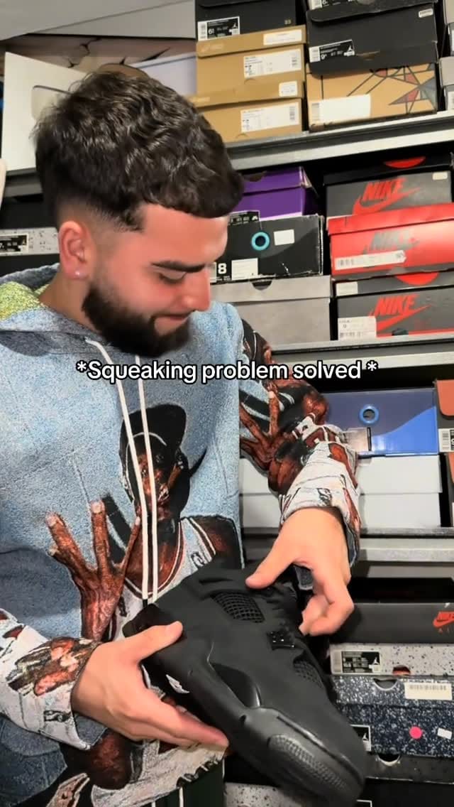 Post 8 by Sneaker Reseller / c.kicks on Instagram (video)