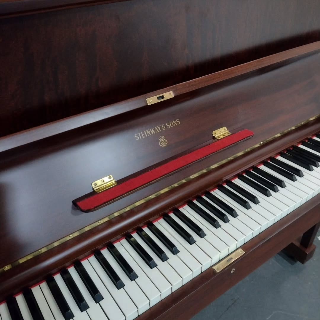 Post 6 by Casa Levy de Pianos on Instagram (carousel)