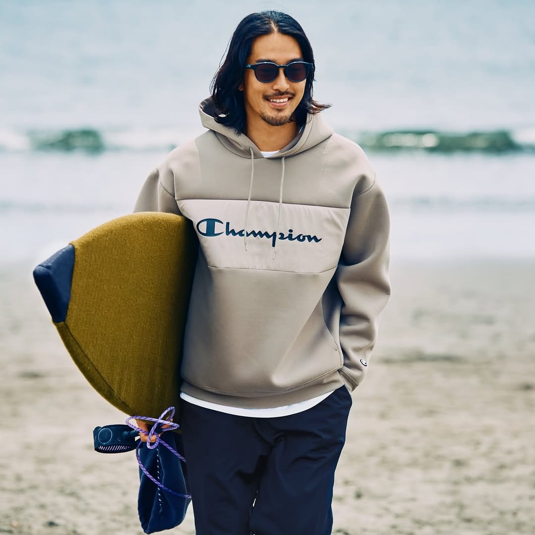 Post 7 by Champion Japan on Instagram (carousel)