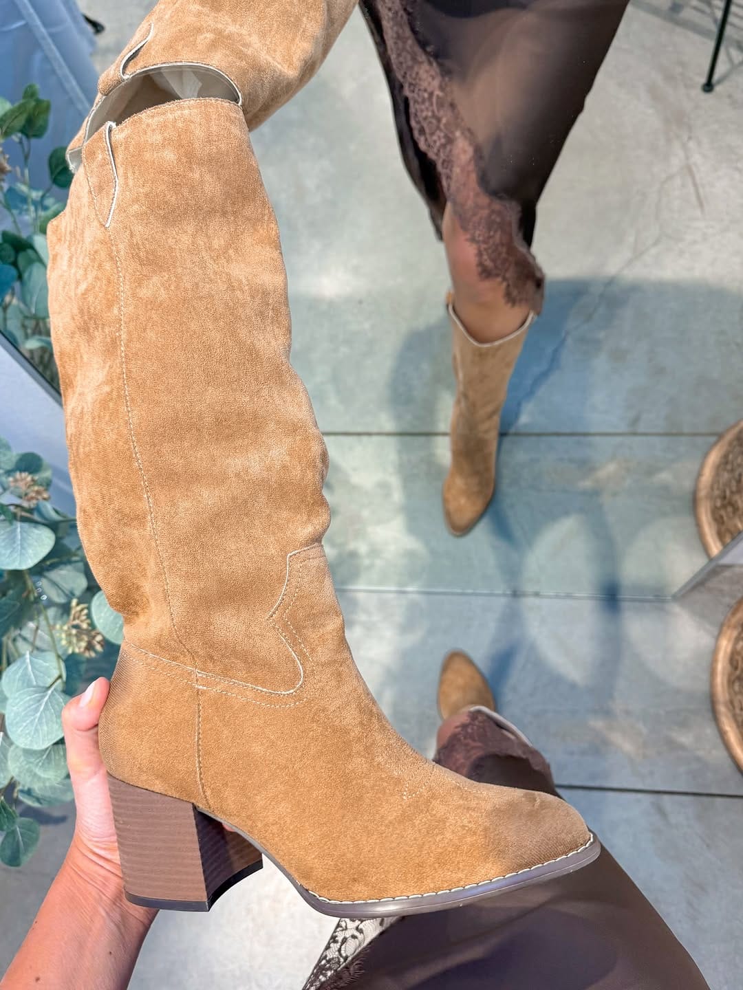 Post 4 by Nomad Boutique on Instagram (image)
