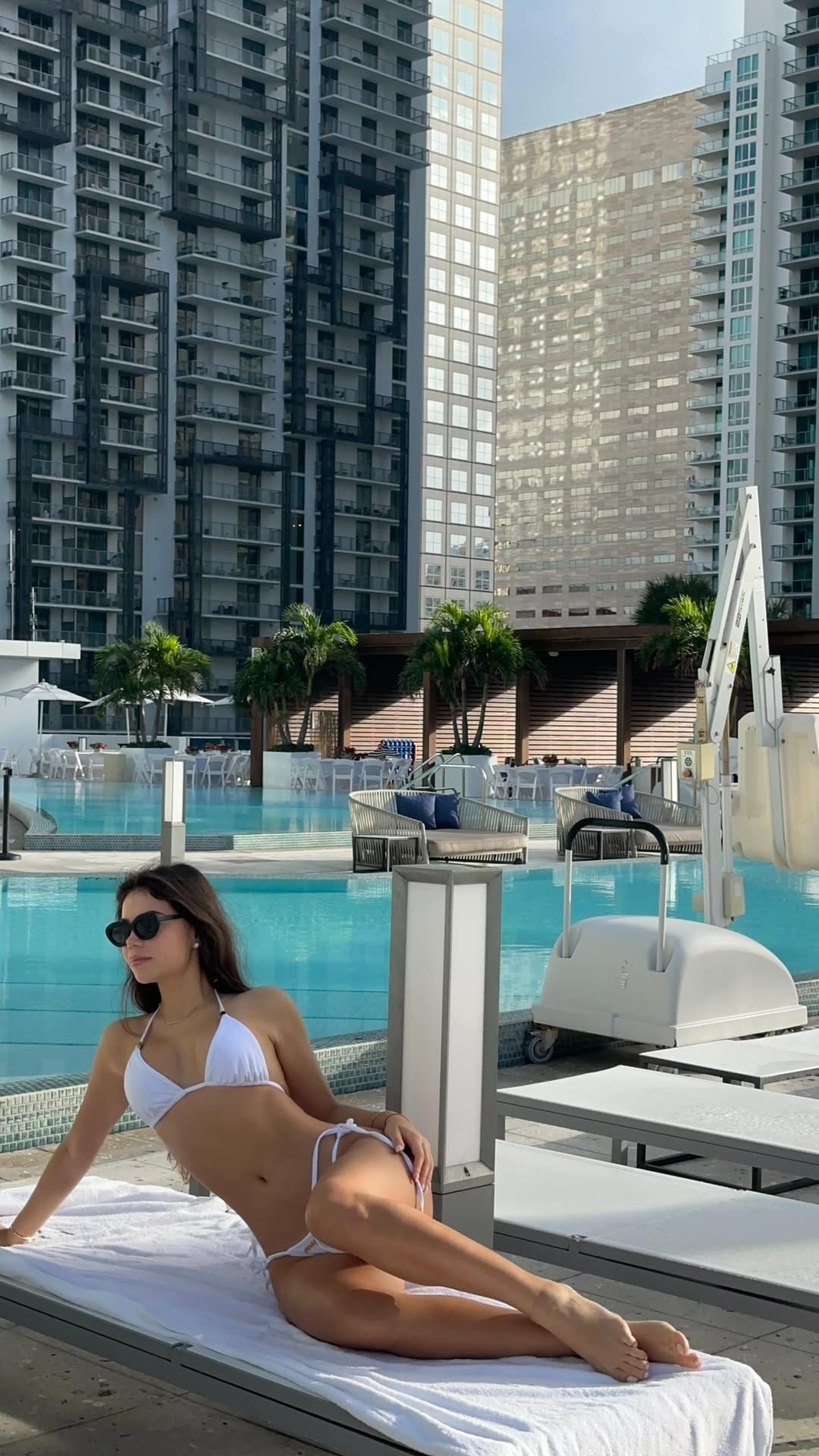 Post 10 by Azenhas Beachwear on Instagram (video)