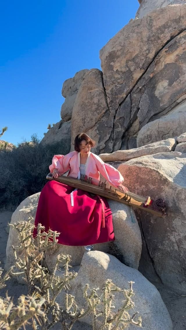 Post 3 by Meehee Hanbok on Instagram (video)