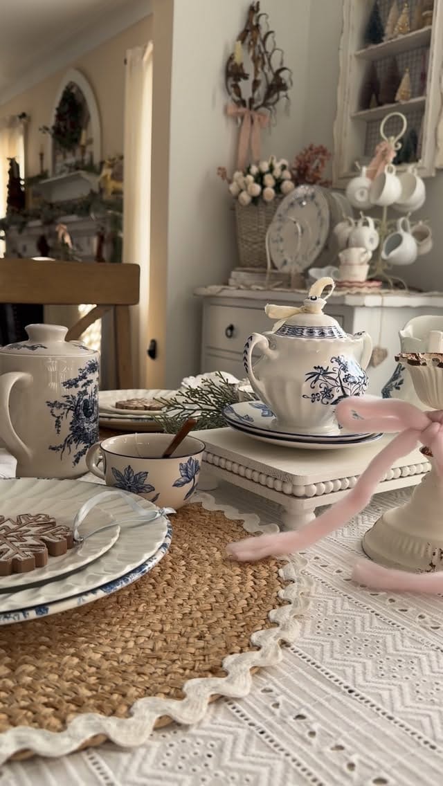 Post 2 by Karen West~mycozybrickcottage on Instagram (video)