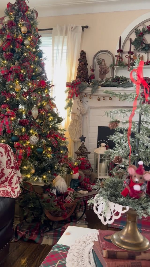 Post 9 by Karen West~mycozybrickcottage on Instagram (video)