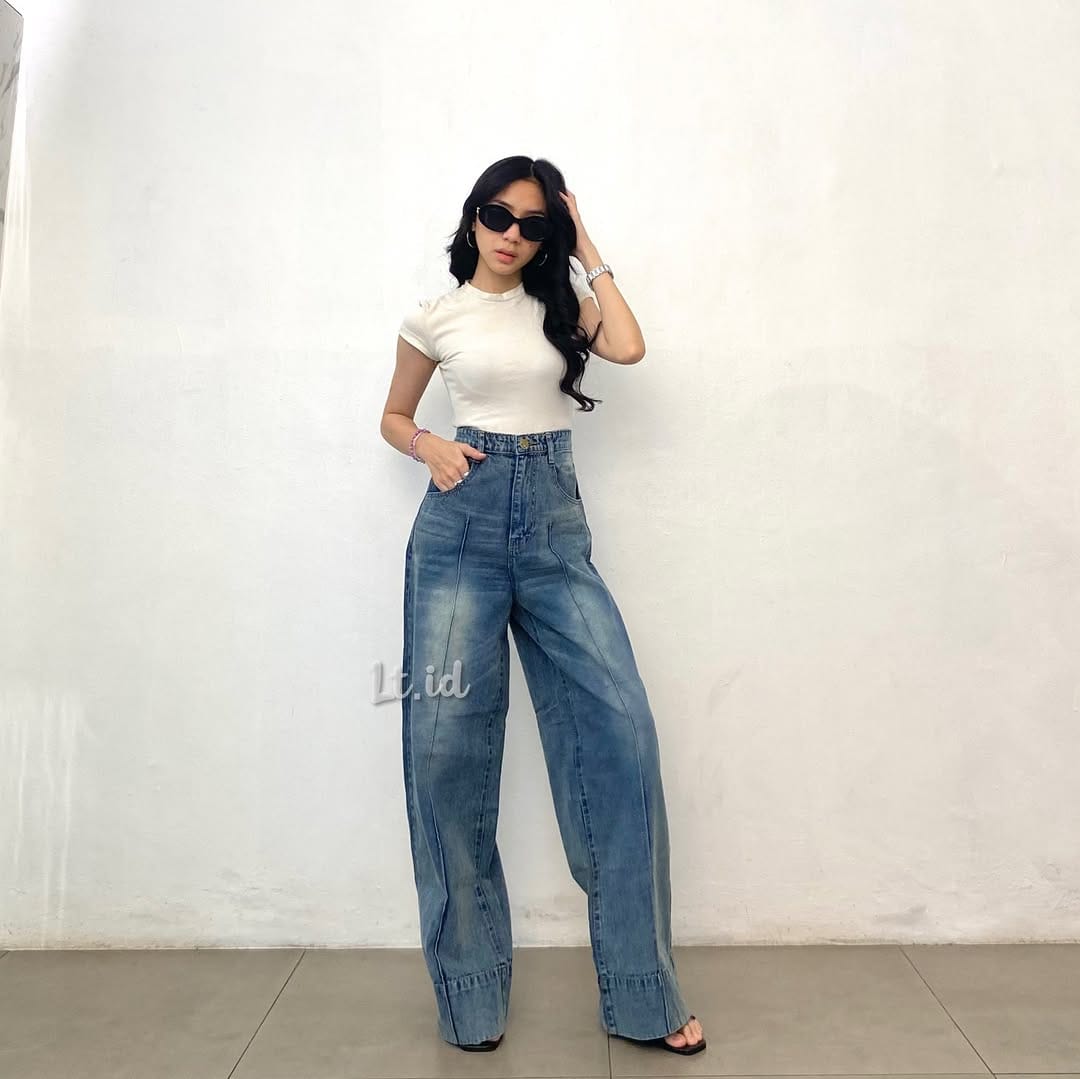 Post 8 by LUTTANSTORE || PUSAT JEANS on Instagram (carousel)