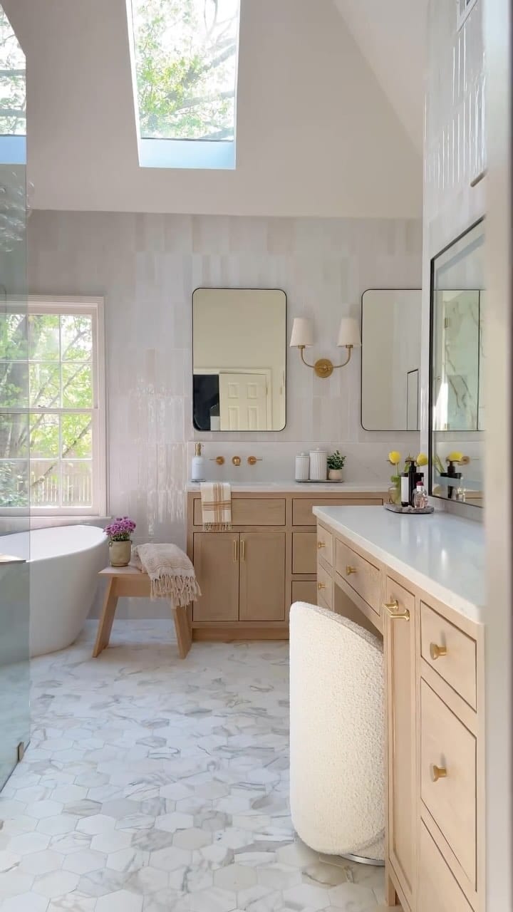 Post 1 by Home Design on Instagram (video)