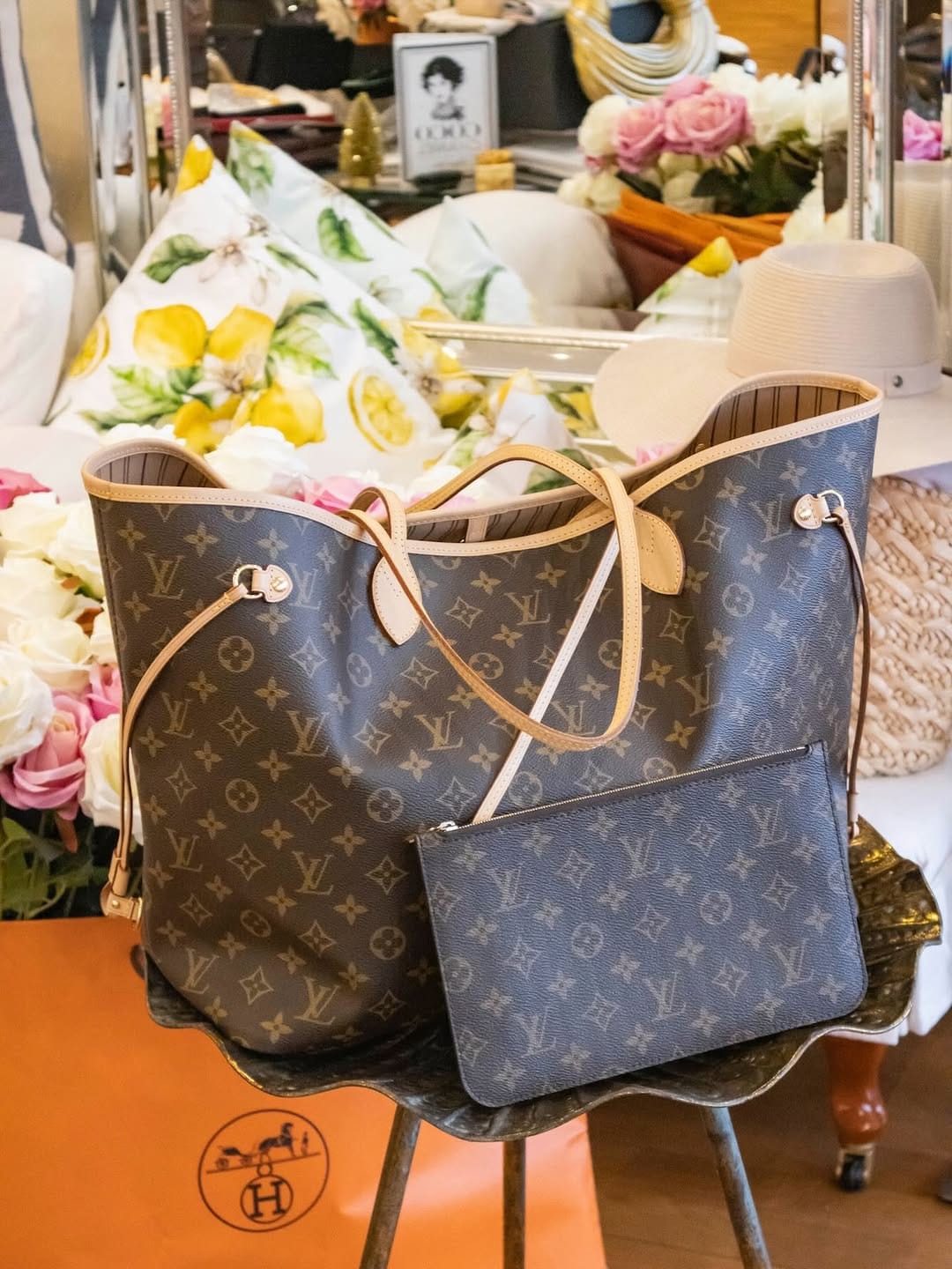 Post 2 by AS Luxury & Vintage on Instagram (carousel)