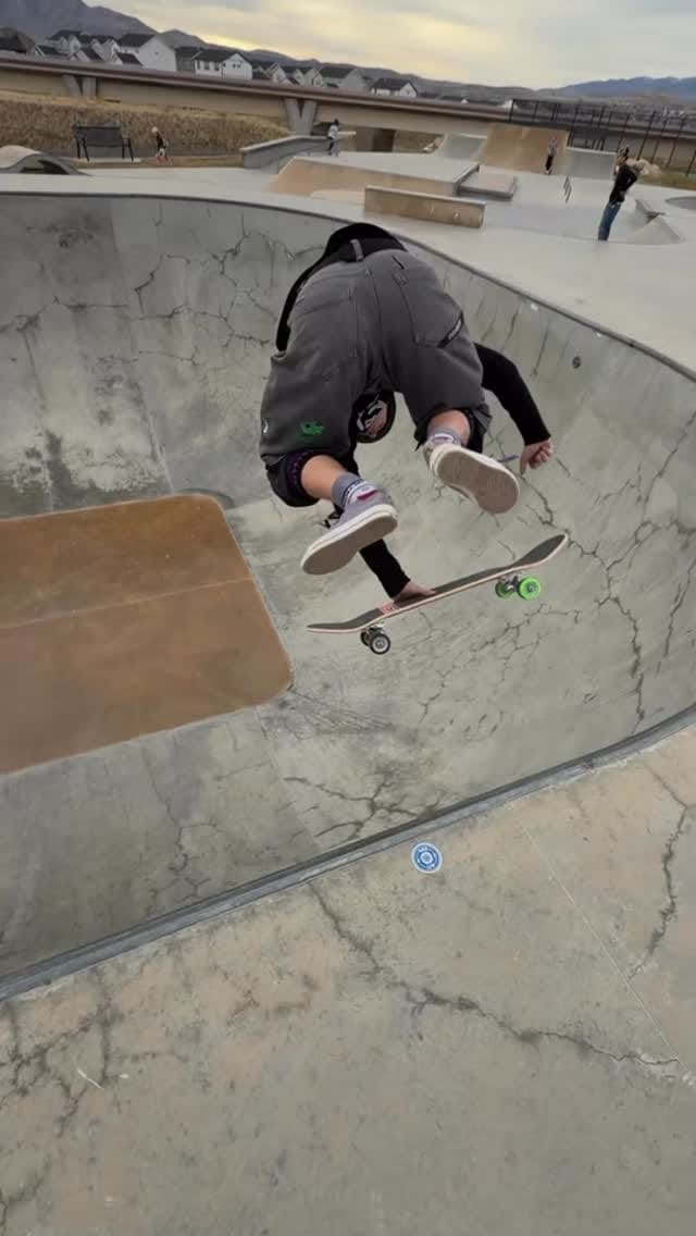 Post 7 by Super 8 Skateboard Co on Instagram (video)