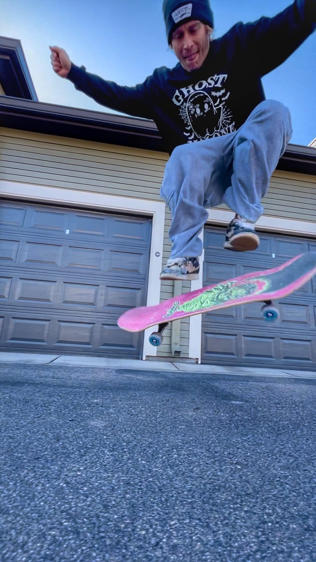 Post 9 by Super 8 Skateboard Co on Instagram (video)
