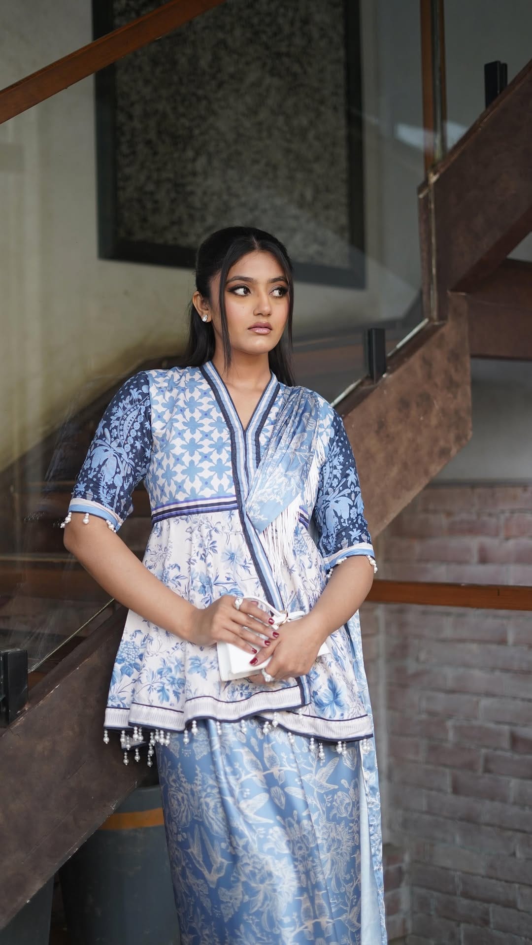 Post 8 by Anum Jung on Instagram (video)